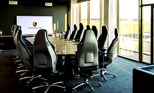 Formation sur la gestion des clients VVIP et des délégations de prestige dans le luxe, par Guillaume Duprat, expert en vente et relation client haut de gamme.